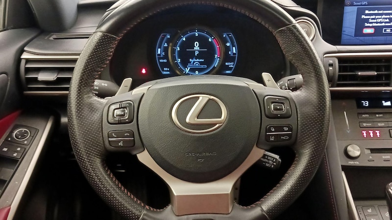 2019 Lexus IS 300 10