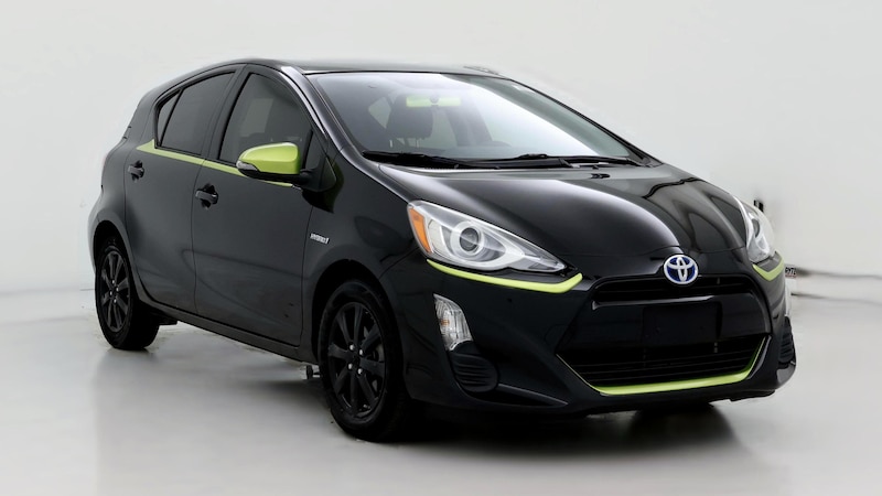 2016 Toyota Prius c Persona Series Hero Image