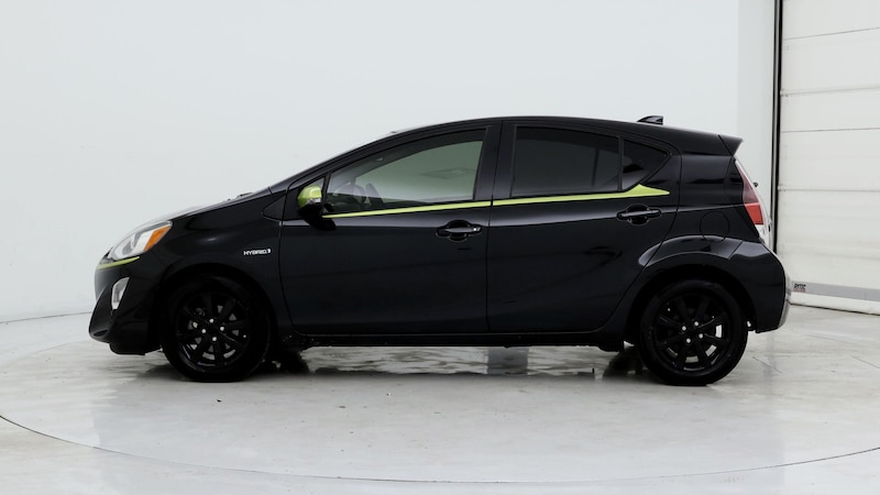 2016 Toyota Prius c Persona Series 3