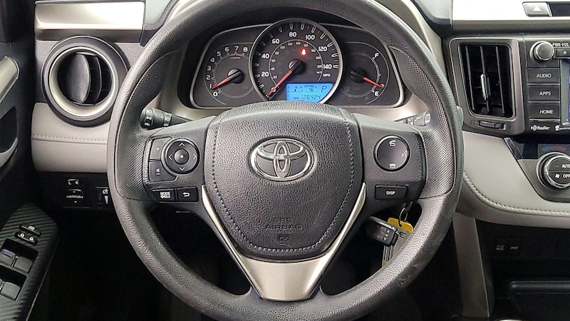 2015 Toyota RAV4 XLE 10