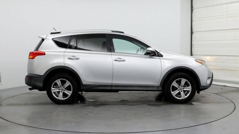 2015 Toyota RAV4 XLE 7