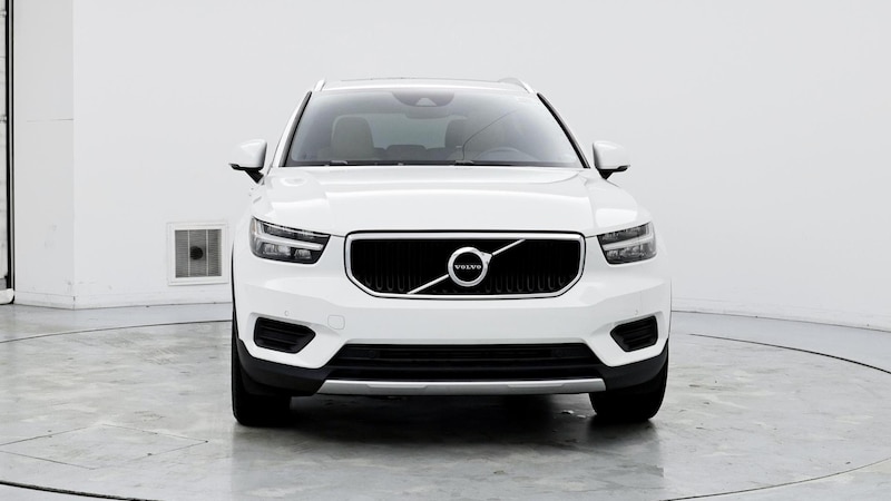 2020 Volvo XC40 T5 Momentum 5