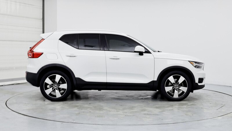 2020 Volvo XC40 T5 Momentum 7