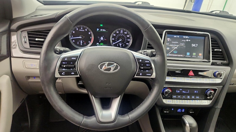 2018 Hyundai Sonata Limited 10
