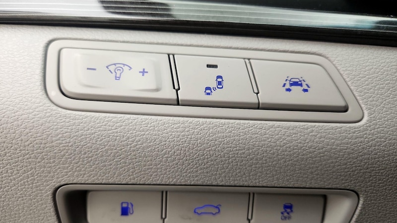 2018 Hyundai Sonata Limited 13