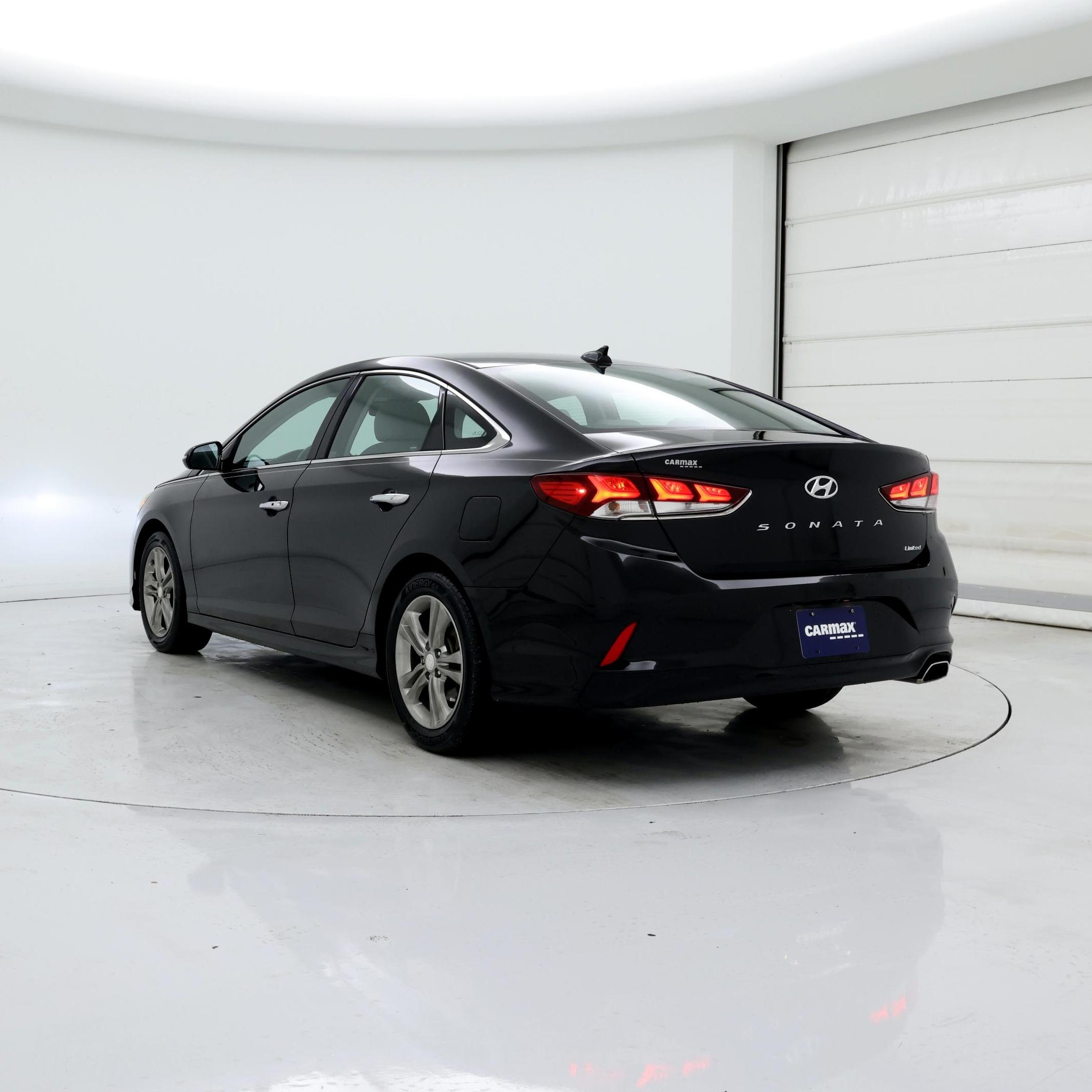 Thumbnail: 2018 Hyundai Sonata - 2