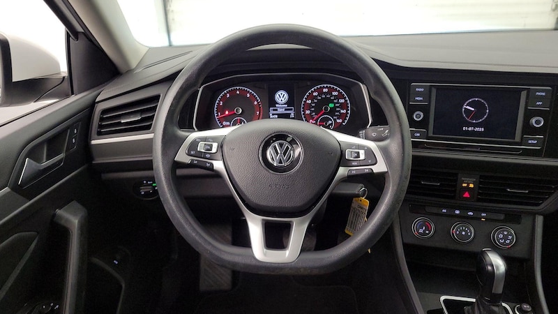 2019 Volkswagen Jetta S 10