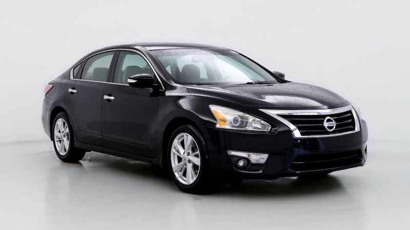 2015 Nissan Altima SV Hero Image