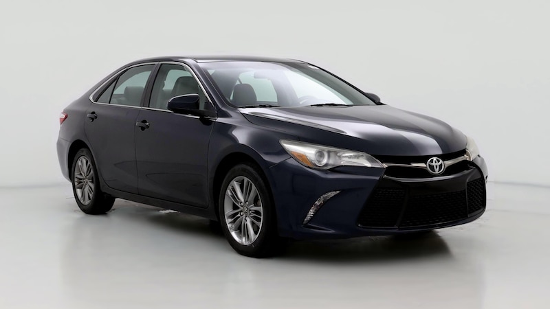 2017 Toyota Camry SE Hero Image