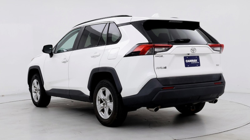 2019 Toyota RAV4 XLE 2