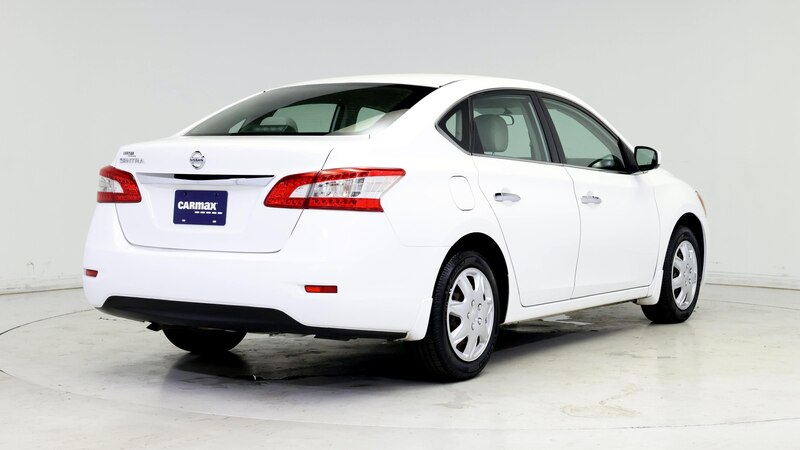 2015 Nissan Sentra S 8