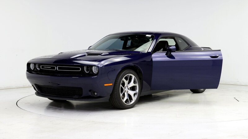 2015 Dodge Challenger SXT 4