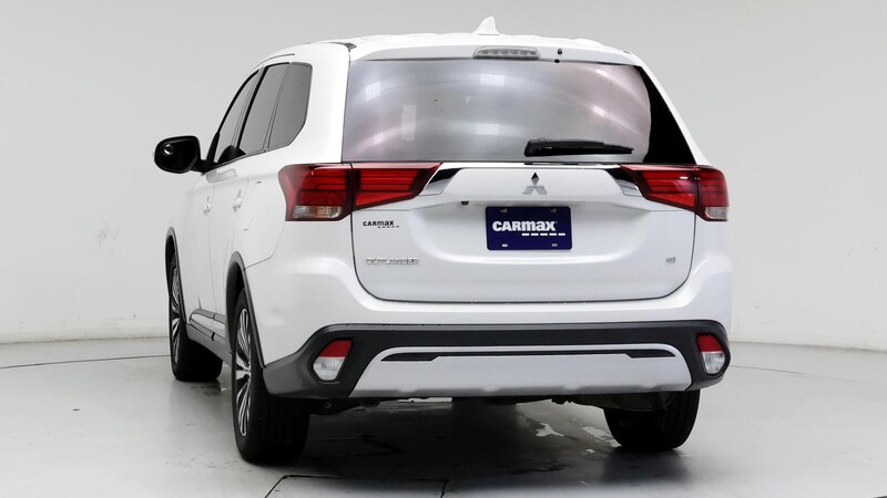 2020 Mitsubishi Outlander SE 6