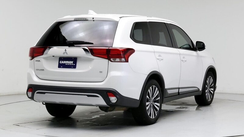 2020 Mitsubishi Outlander SE 8