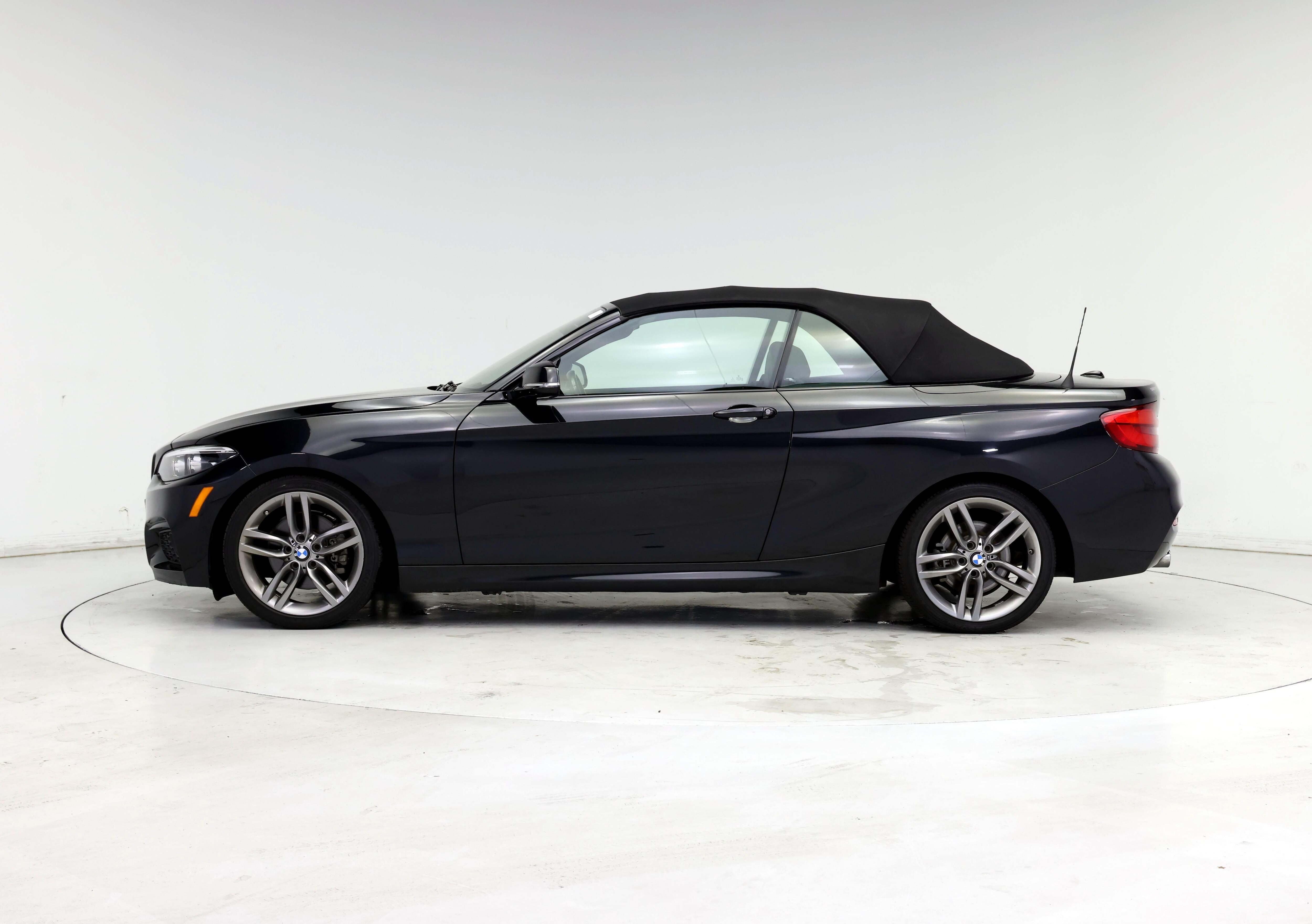 Thumbnail: 2018 BMW 2 Series - 3