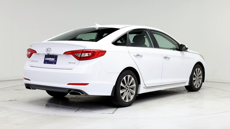 2015 Hyundai Sonata Sport 8