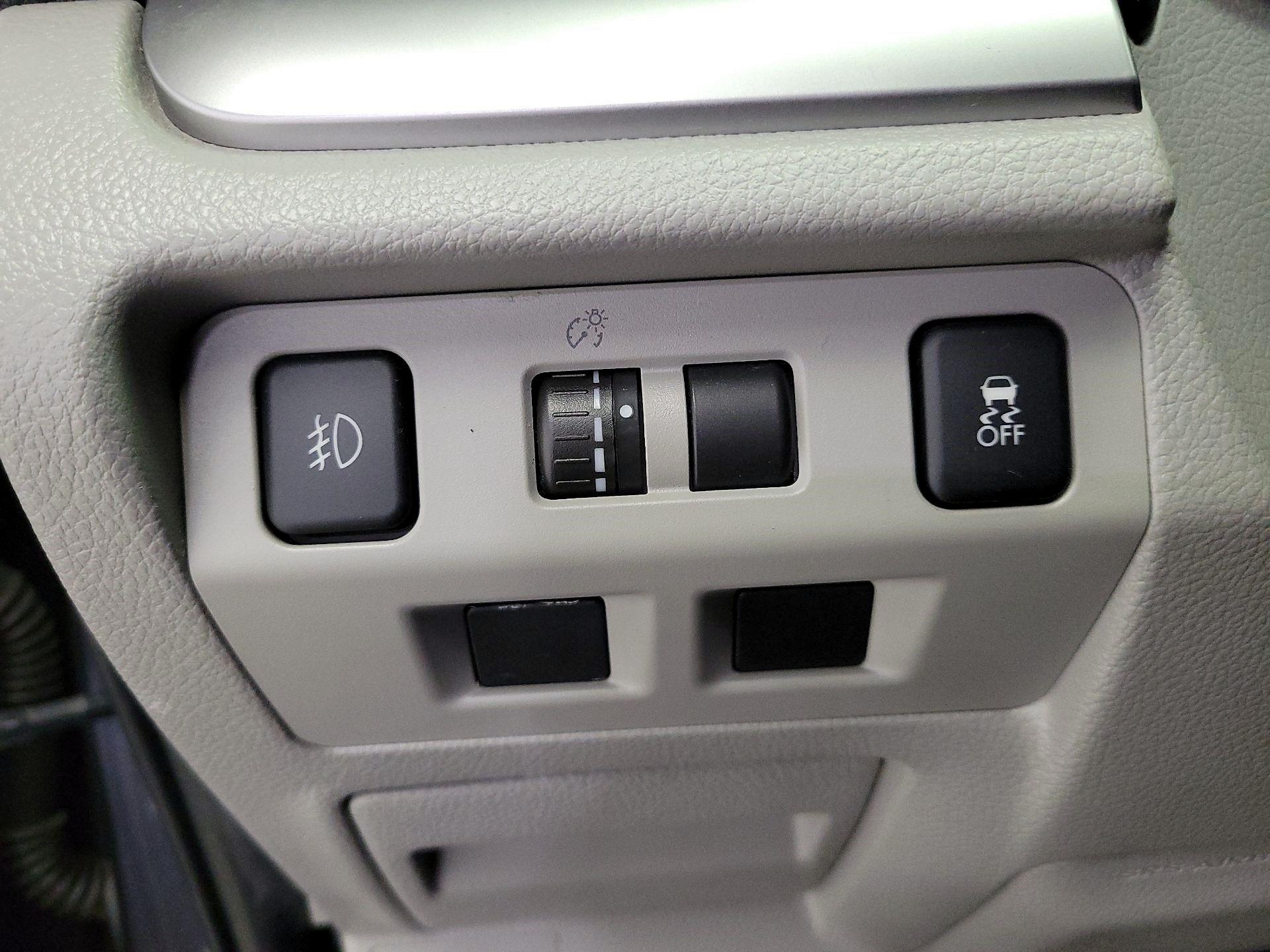 Thumbnail: 2015 Subaru Forester - 13
