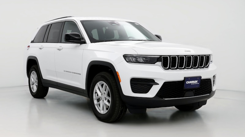 2024 Jeep Grand Cherokee Laredo Hero Image