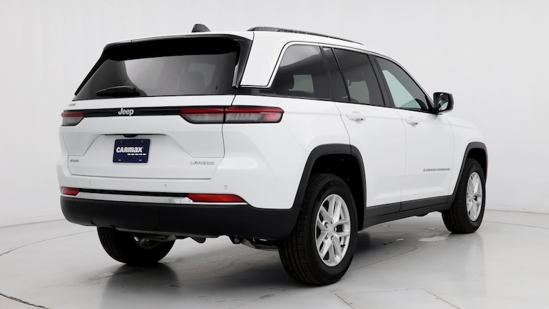 2024 Jeep Grand Cherokee Laredo 8