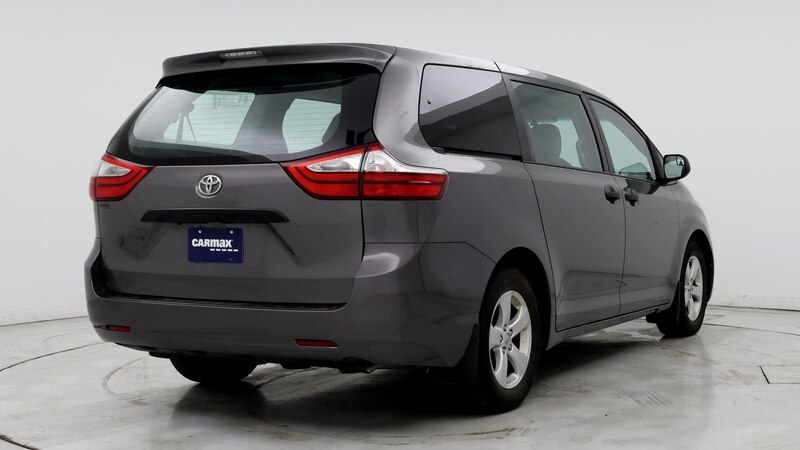 2017 Toyota Sienna L 8