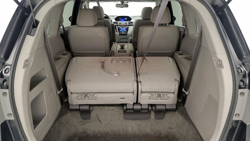 2014 Honda Odyssey EX-L 23