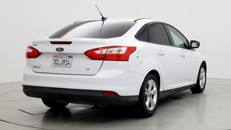 2014 Ford Focus SE 8