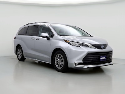 2021 Toyota Sienna XLE -
                Los Angeles, CA