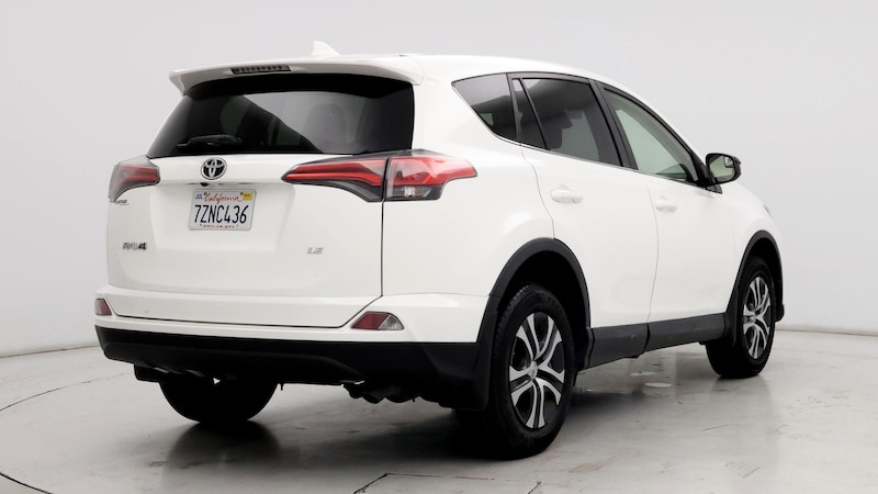 2017 Toyota RAV4 LE 8