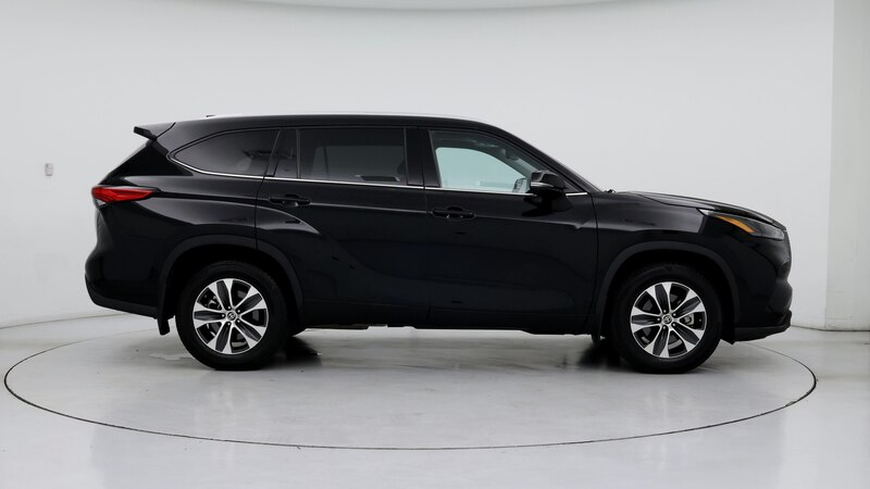 2022 Toyota Highlander XLE 7