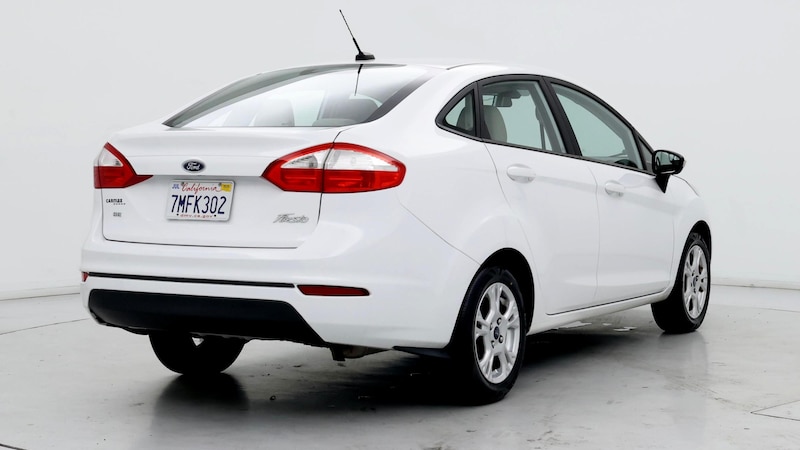 2015 Ford Fiesta SE 8