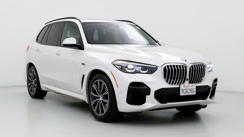 2022 BMW X5 xDrive45e Hero Image