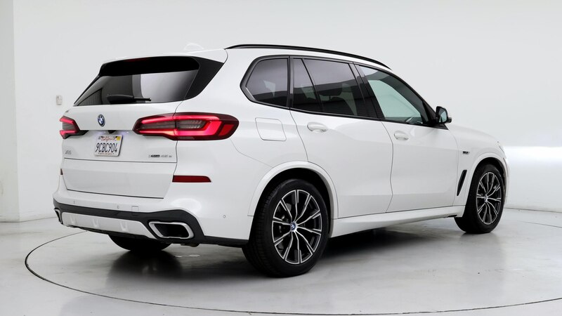 2022 BMW X5 xDrive45e 8