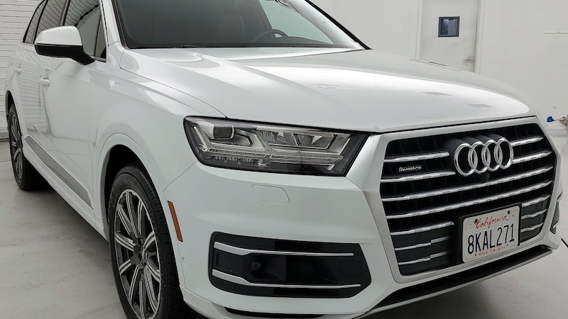 2019 Audi Q7 Premium Plus Hero Image