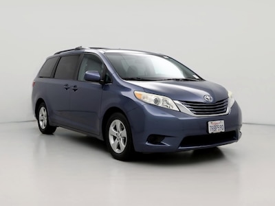 2015 Toyota Sienna LE -
                Modesto, CA