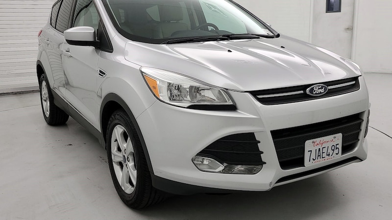 2014 Ford Escape SE Hero Image