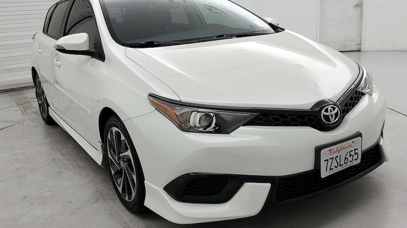 2017 Toyota Corolla iM  3