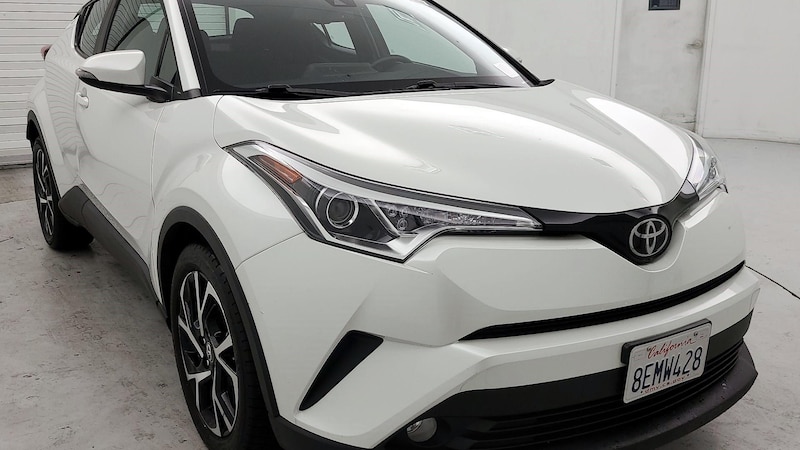 2018 Toyota C-HR XLE Hero Image