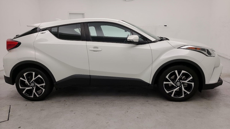 2018 Toyota C-HR XLE 4