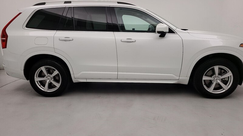 2016 Volvo XC90 T5 Momentum 4