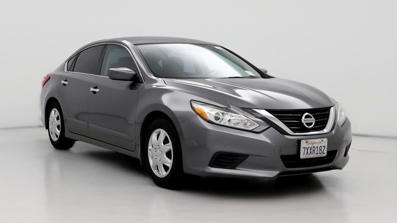 2017 Nissan Altima S Hero Image