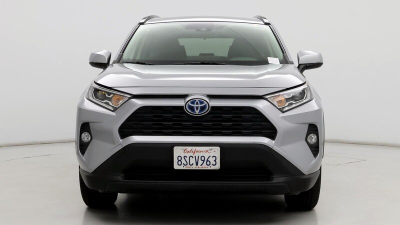 2020 Toyota RAV4 XLE 5