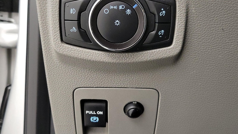 2018 Ford F-150 XLT 13