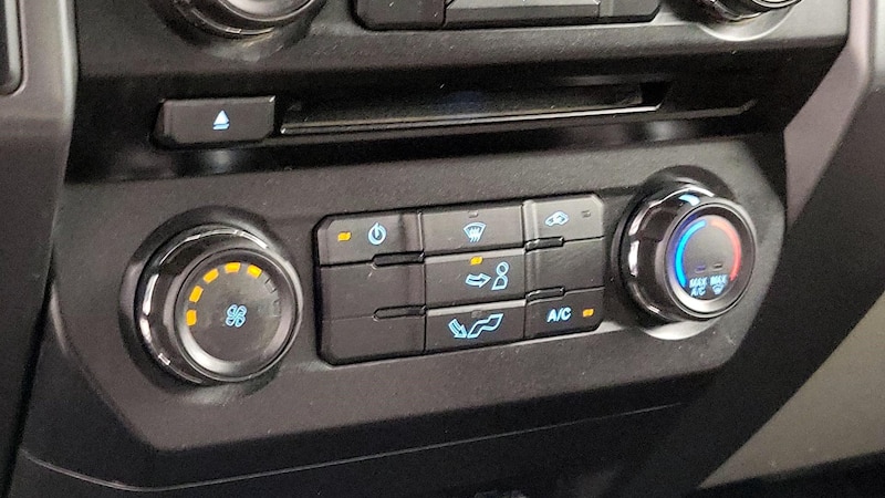 2018 Ford F-150 XLT 16