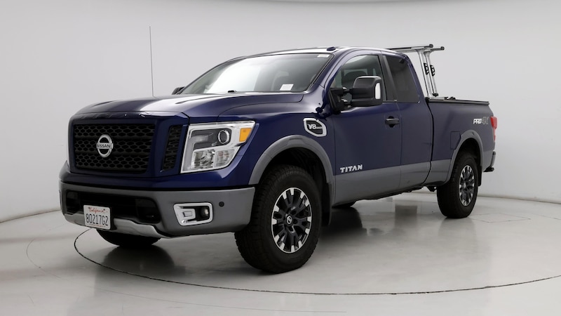 2017 Nissan Titan PRO-4X 4