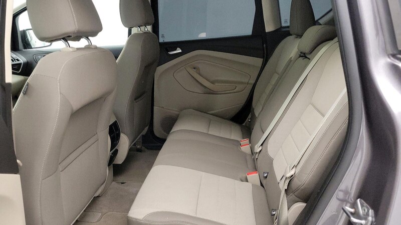 2013 Ford C-Max SE 18