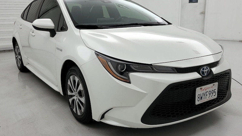 2021 Toyota Corolla LE Hero Image