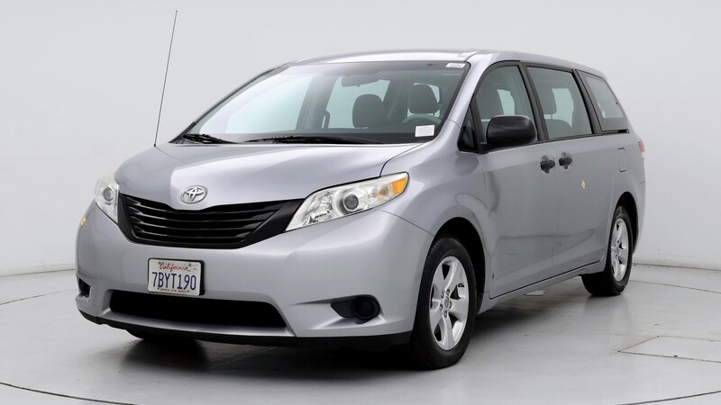 2013 Toyota Sienna L 4