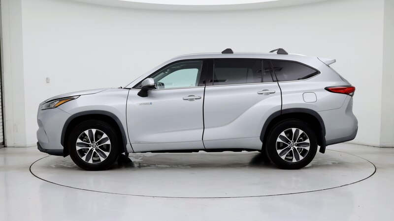 2020 Toyota Highlander XLE 3