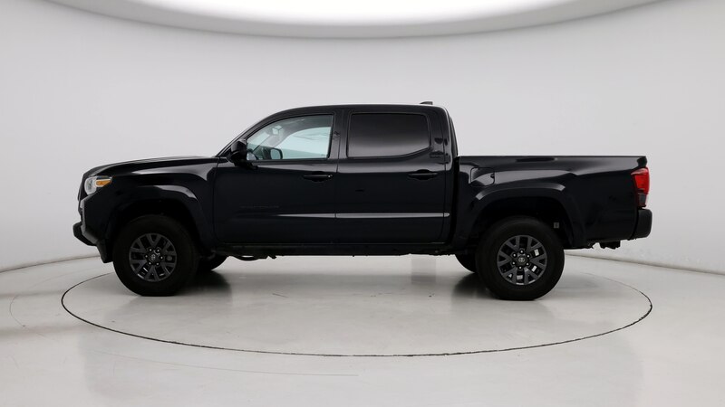 2020 Toyota Tacoma SR5 3