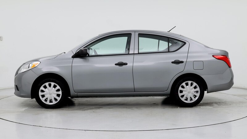 2014 Nissan Versa SV 3